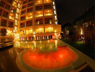 スイミングプール